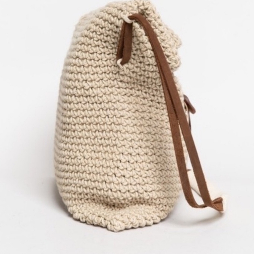 POL Woven Knit Crochet Bag - Picture 2 of 5